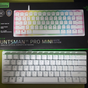 레이저 헌츠맨 V3 PRO MINI