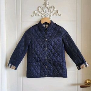 140호 (10y) 버버리칠드런 퀼팅 누빔 자켓 이미지