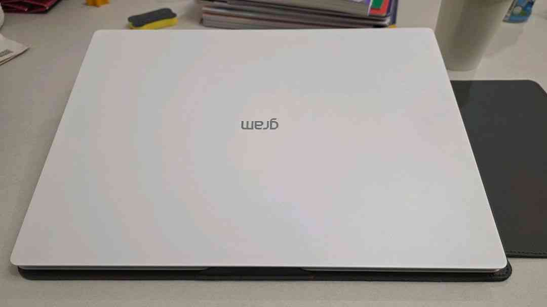 (미개봉급)그램 프로 rtx5050 32gb 1tb U7 윈도우11포함--5