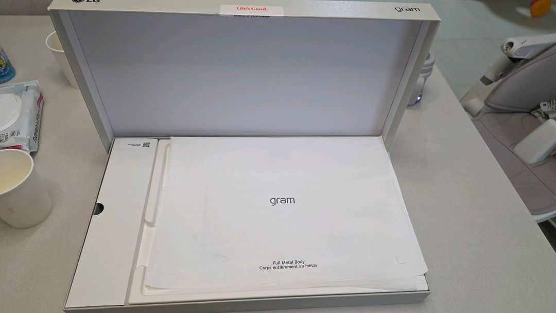 (미개봉급)그램 프로 rtx5050 32gb 1tb U7 윈도우11포함--9