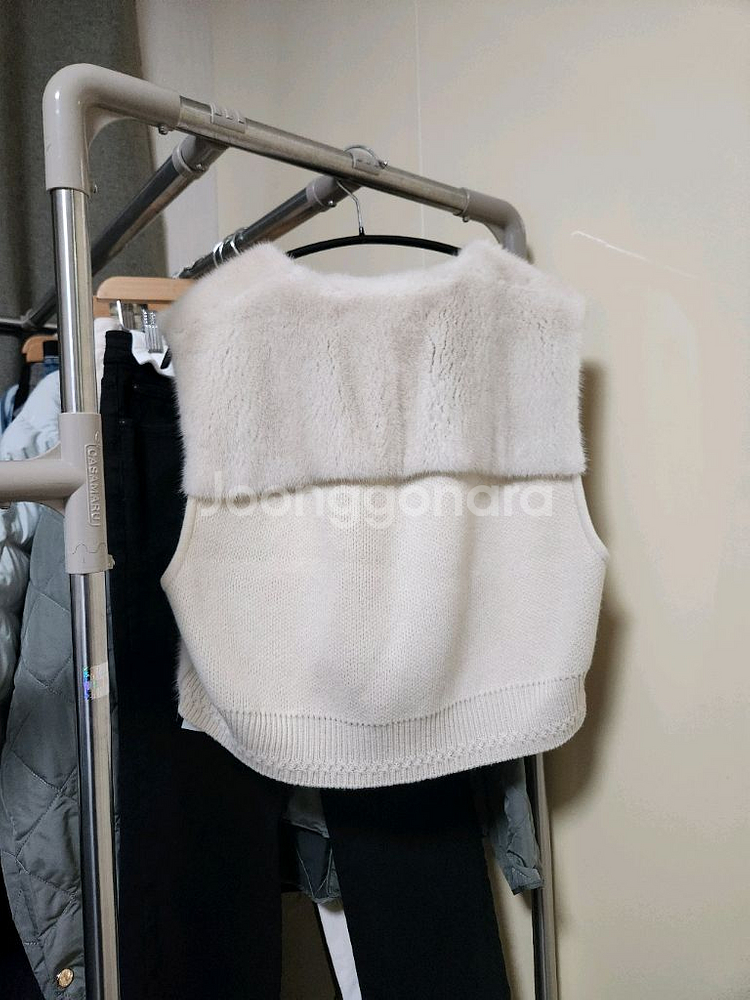 오즈세컨 밍크 베스트(한섬 럭키슈에뜨 시스템 마인 타임 sjsj--1