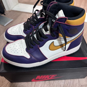 나이키 조던1 하이 라투시 265