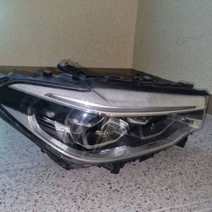 BMW5시리즈 G30 헤드라이트 조수석