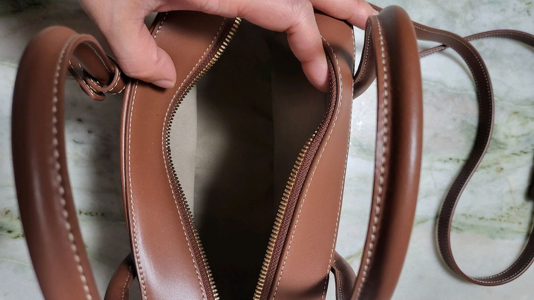 드메리엘 볼링백 초코브라운 이미지