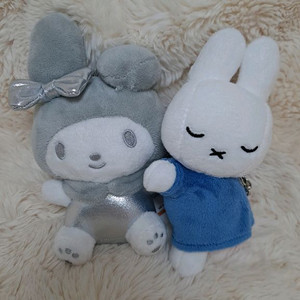 산리오 실버 마이멜로디, 미피 인형키링 일괄 이미지