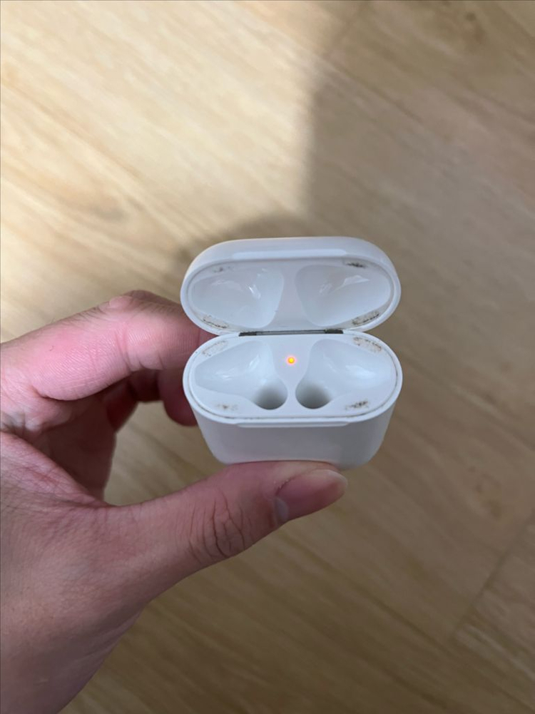 에어팟 2세대 유선 본체 팔아요 이미지