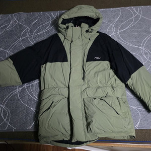 나우NAU 컬러블록헤비구스다운 패딩 L사이즈 105사이즈 그린 남자패딩