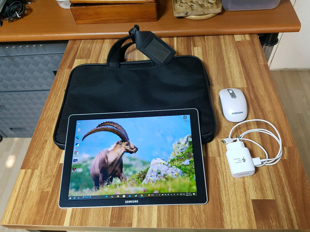 삼성 갤럭시북 12 윈도우OS 태블릿/노트북 LTE유심가능--0