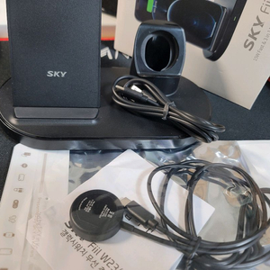 스카이 fill w23 w51 3 in 1 갤럭시워치 충전기