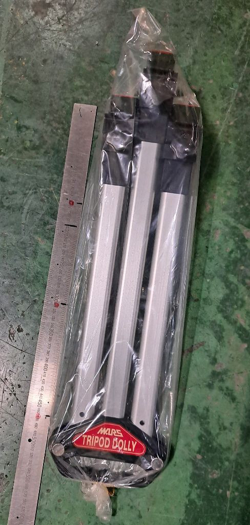 삼각대 이동식 캐리어 이미지