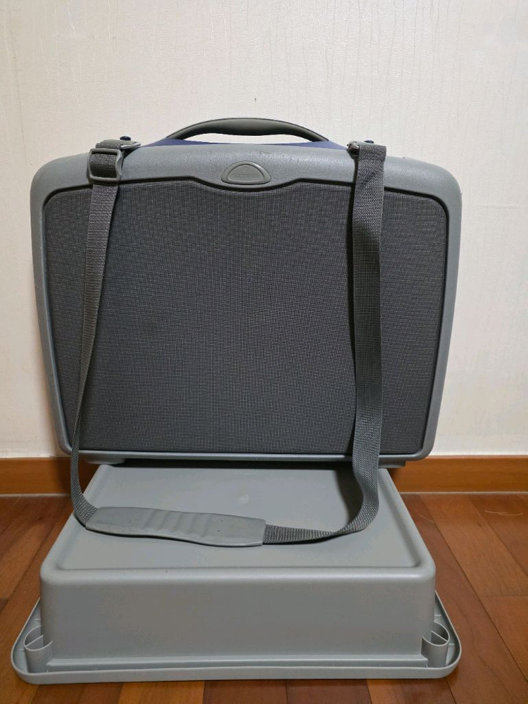 쌤소나이트 출장용 서류가방 하드카바 제품--1