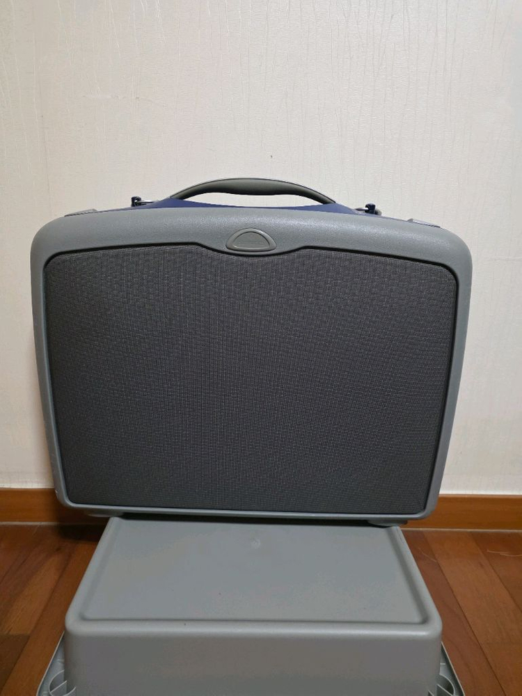 쌤소나이트 출장용 서류가방 하드카바 제품--2