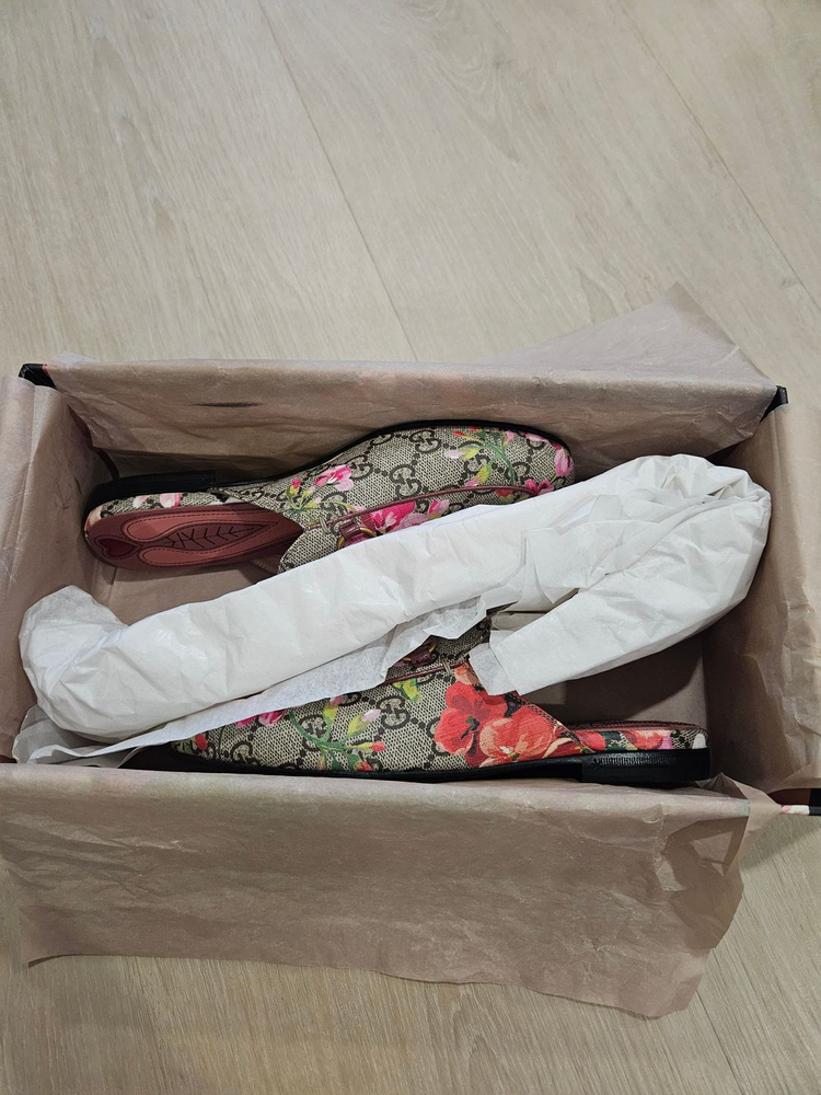 구찌 플로럴 슬라이드 / 블로퍼 판매해요 (사이즈 34 1/2) 이미지