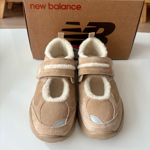 뉴발란스 윈터 브리즈 베이지 230