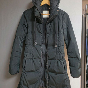 몽클레어 여성 롱패딩 사이즈1. M사이즈 44~55