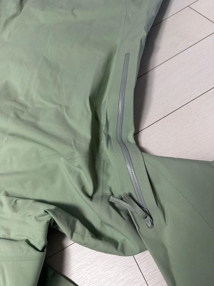 아크테릭스 라벤나 LT 재킷 여성용+샌티낼 스키바지 이미지