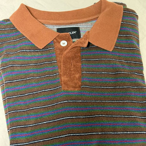 하울린 테리 피케셔츠 m사이즈팝니다