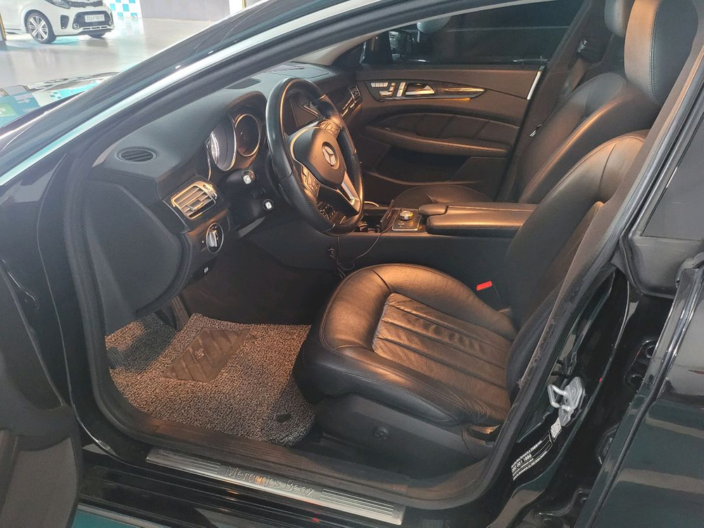 벤츠 cls 250d 검정 12만키로 경남진주 썬루프 디젤--3