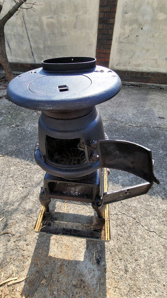 미국 Sheffield ALA 빈티지 주물난로 판매 이미지