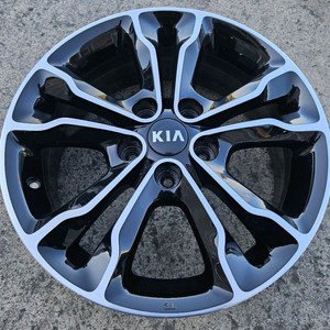 K5 17인치 블랙폴리시 순정휠 판매 이미지