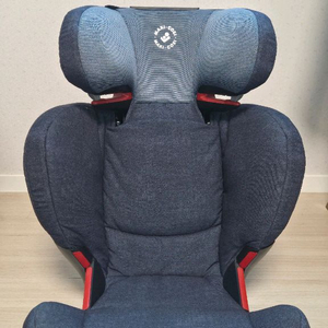 맥시코시 아이소픽스 주니어 카시트