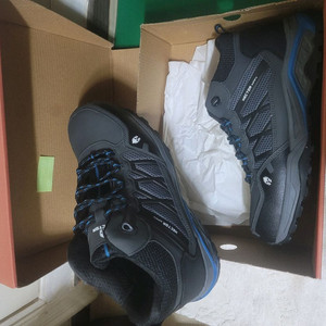 슈맥스 헥토르 SMN-608C/ 280과 265mm