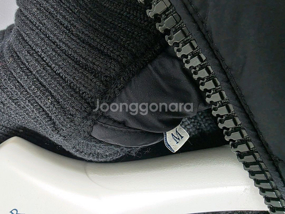 몽클레어 니트패딩 점퍼--2