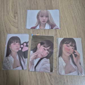 프로미스나인 이채영 콘서트 부스 포카 이미지