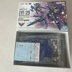 HG 마크로스 시리즈 YF-29 듀란달 맥시밀리언기 미개봉(+습식데칼)