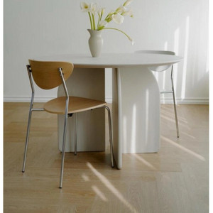 테이프라인 벨 테이블 1150 원형 오트밀 + 벨체어 오크 2개