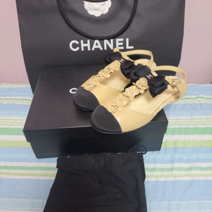 정품!급처새상품!샤넬 까멜리아 리본 메리제인발레리나플랫슈즈스트랩공주샌들