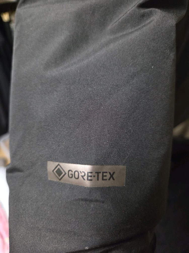 아이더 고어텍스 구스다운 패딩--5