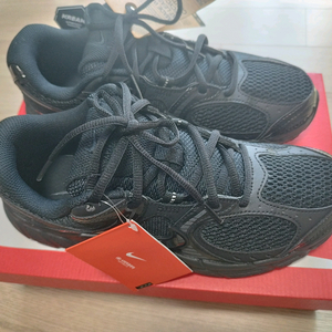 나이키 v5 RNR 블랙 앤트러사이트 운동화 265 새상품