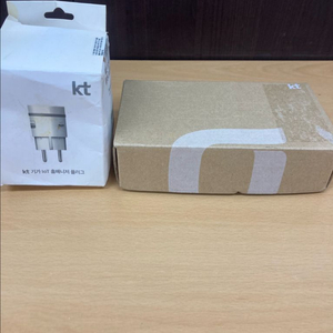 (미사용) KT 기가 IOT 홈매니저 허브 + 플러그