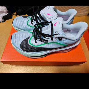 나이키 줌플라이 6