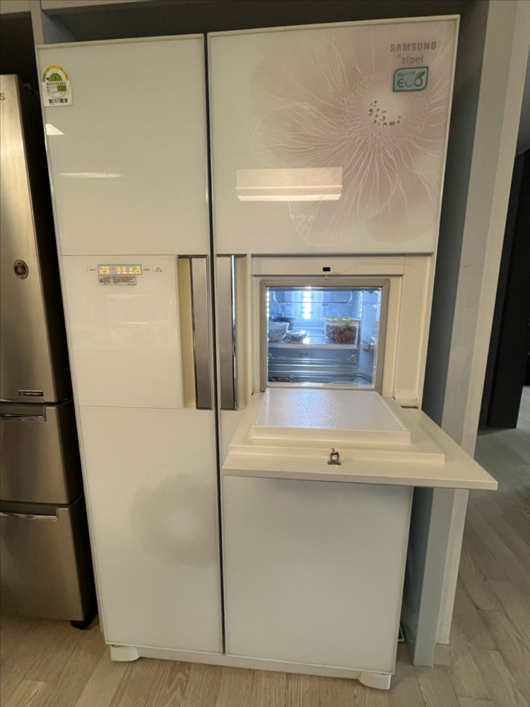 삼성 지펠 양문형 냉장고 726L (SRT746BWFM)--3