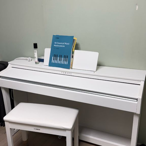 야마하 CLP-625 디지털피아노