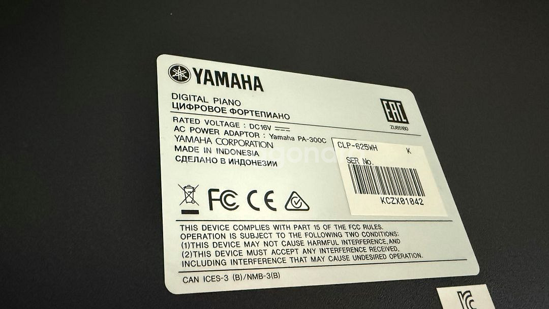 야마하 CLP-625 디지털피아노--2