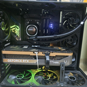 rtx5080 9950x3d ddr5 128gb 4tb ssd 이미지