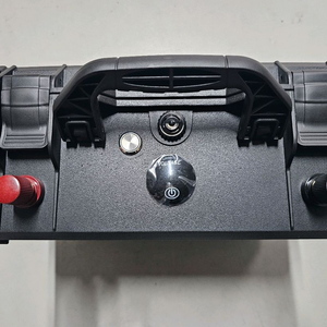 더 컴팩트한 휴대용 인산철 파워뱅크(140Ah)택배가능