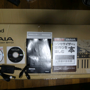 신품급롤랜드 GAIA SH-01 신디사이저