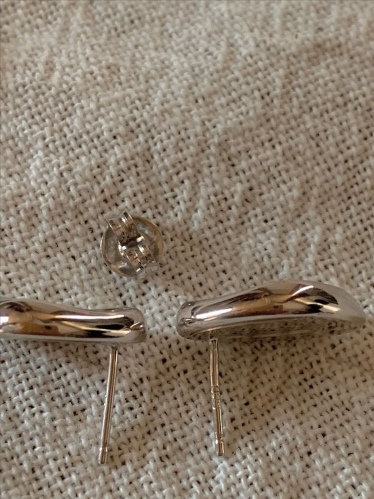 블랙 오발 은귀걸이 (마니에피에디)--5