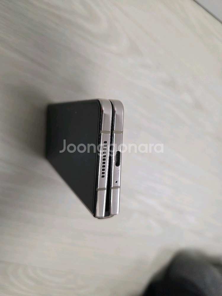 갤럭시 Z폴드4 256GB--5