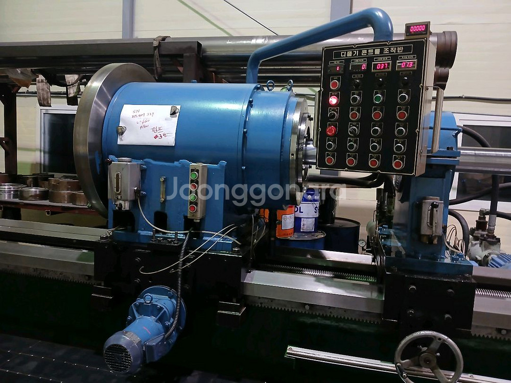 디폴기계 + 디폴절삭공구 전부포함 매각금액 1억8천만원입니다. 건드릴,bta,드릴링기계--2