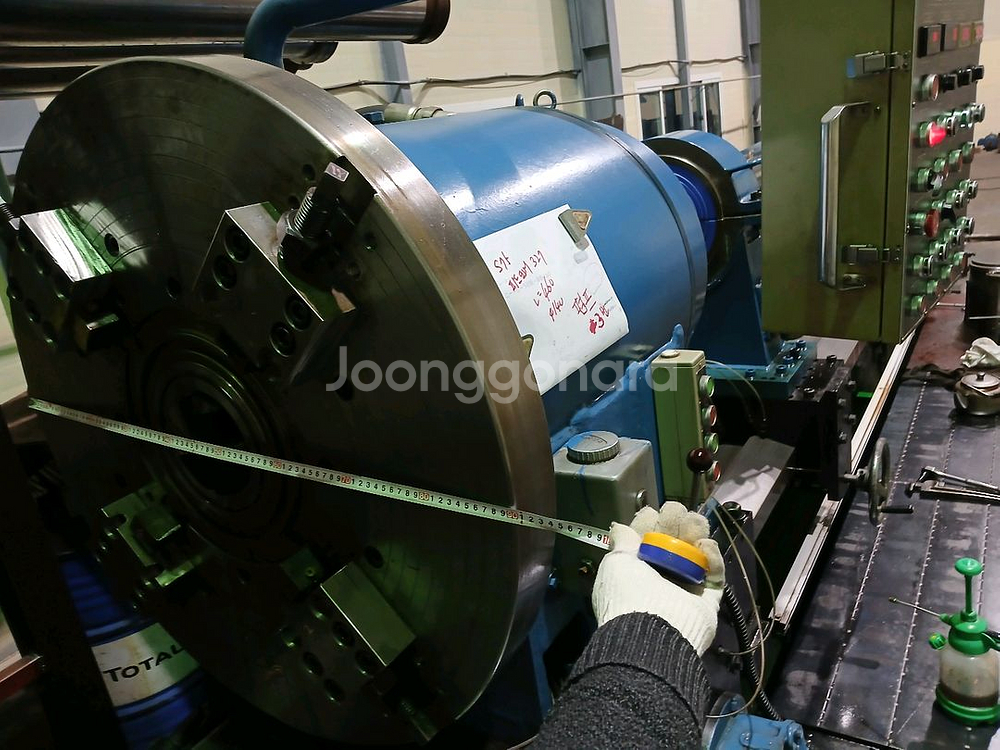 디폴기계 + 디폴절삭공구 전부포함 매각금액 1억8천만원입니다. 건드릴,bta,드릴링기계--3