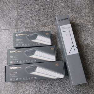 크레모아 쓰리페이스 3페이스 네오 랜턴 팝니다(퀵스탠드 있습니다)