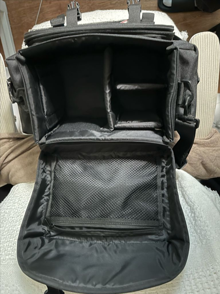 캐논 EOS R6 미러리스 카메라 이미지