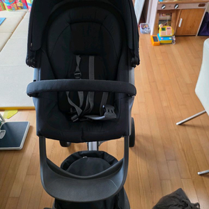 스토케 유모차 이미지