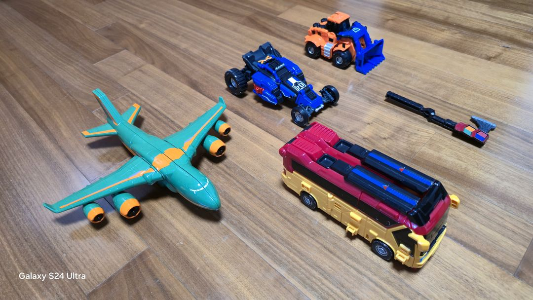 또봇V 킹포트란 4단합체 상태아주좋아요--1