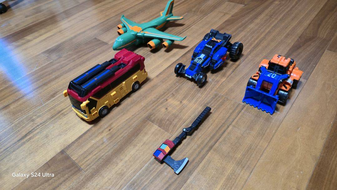 또봇V 킹포트란 4단합체 상태아주좋아요--4